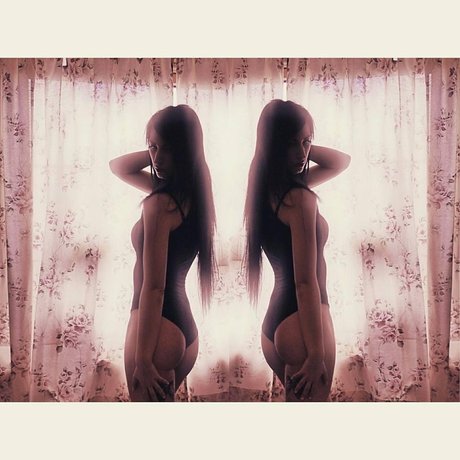 Hilton Nacktbilder von OnlyFans geleakt