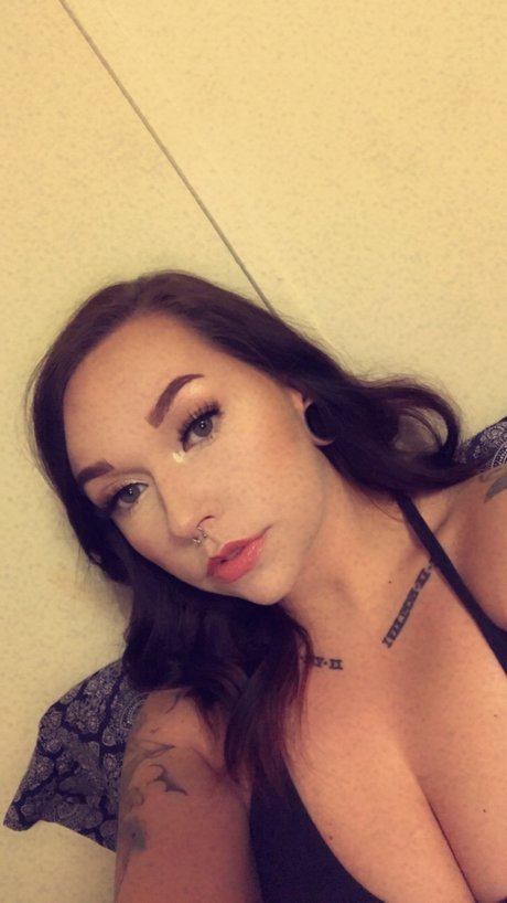 MisssMayhemm OnlyFans geleakter Pornografie