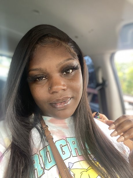 MochaChocolattee OnlyFans Nacktbilder