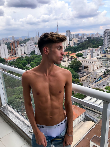Mlk Ousado Porn OnlyFans Leaks