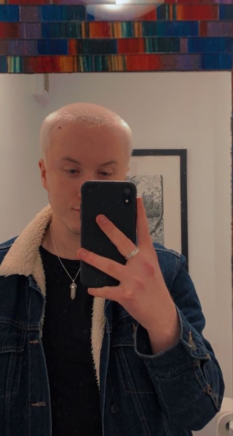 Mikey Brinklow OnlyFans Porn