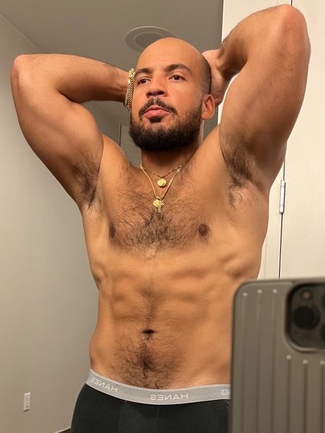 ThickWill XXX OnlyFans