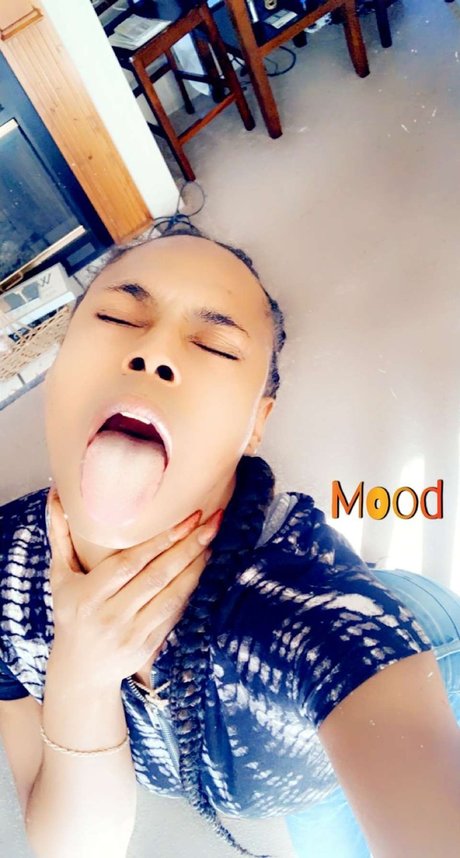 Shenell OnlyFans Fotos