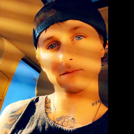 Midnite Mode Nacktbilder von OnlyFans