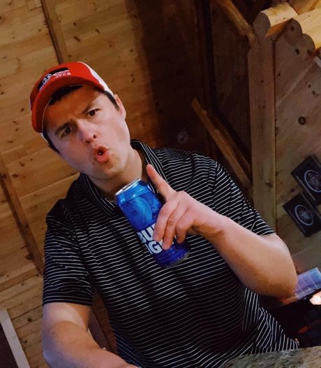 TNTJ Füße OnlyFans