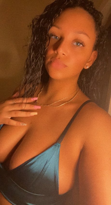 _Ava_ OnlyFans nackt