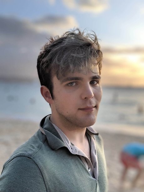 Jake and the Giant_ OnlyFans-Bild