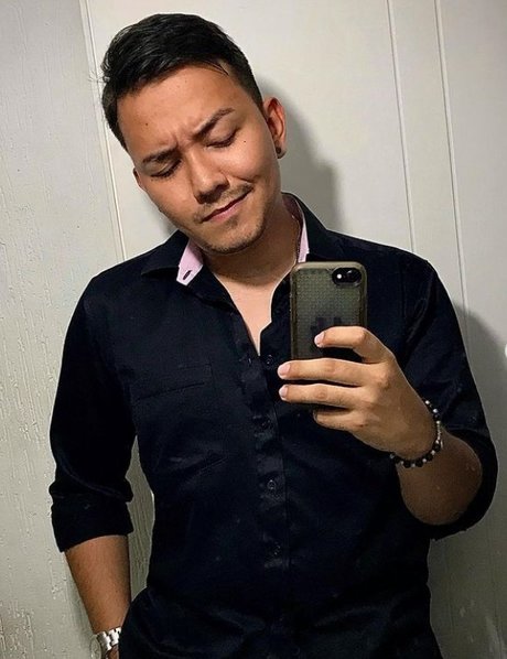 Holman Villamil Leaked OnlyFans Sex Tape