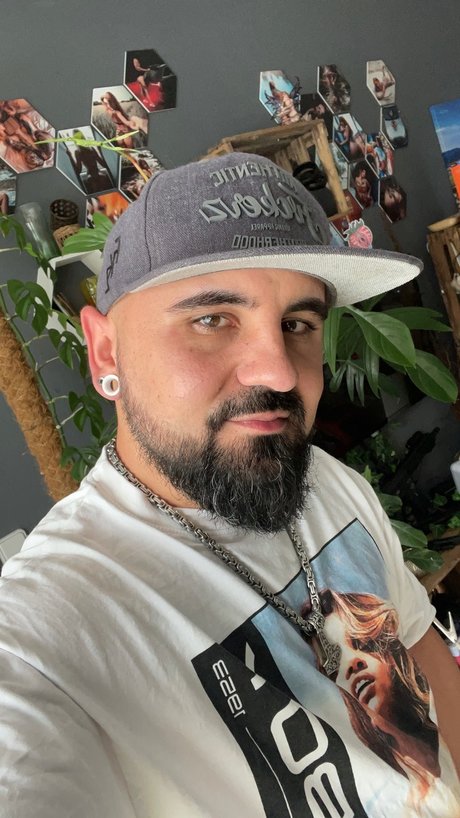 DanielMustafa MomentsInArt Nacktbilder geleakt OnlyFans