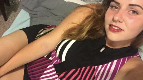 Expanding Empress Nacktbilder auf OnlyFans