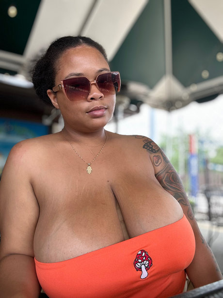 _Sylvia Half Fans_ OnlyFans Nacktbilder