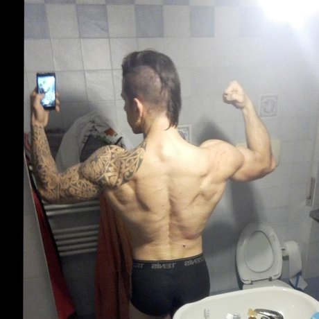 Gidan Tribal 23_ Auf OnlyFans