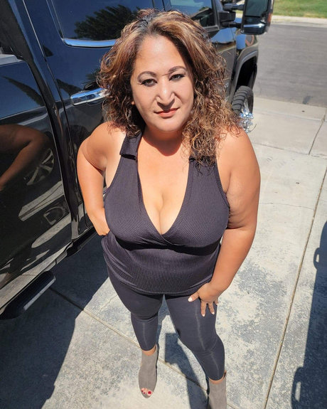 Ms Curvy V OnlyFans Sex