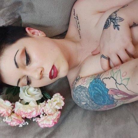 Harmony Lane_ Neue geleakte OnlyFans-Inhalte