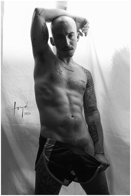 _Male Nude Photography_ Leaked OnlyFans Nacktbilder