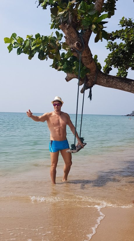 MrHotStuff Model OnlyFans Foto