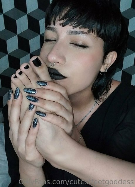 switchy demon OnlyFans Nacktfotos