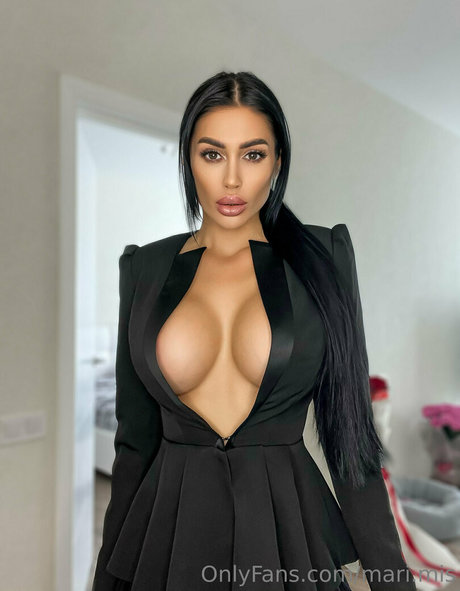 mari mis OnlyFans Leaks Nacktbilder
