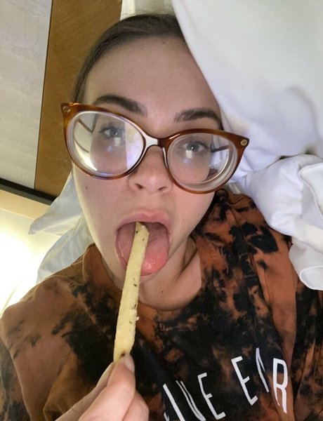 withlovesaraxo OnlyFans Leaj