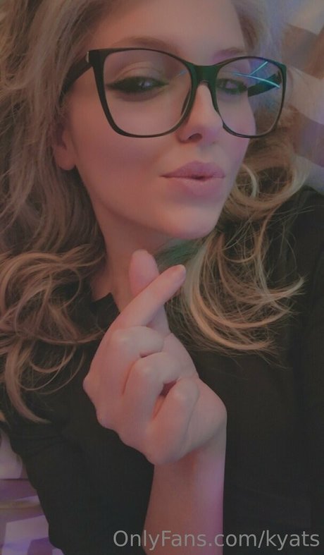 kyats OnlyFans Inhalte