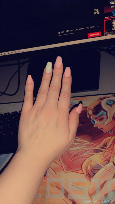 itsambeh OnlyFans Sextape