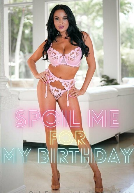 anissakatefree OnlyFans Nackt