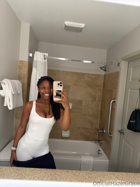 iwanthazelgrace OnlyFans gratis