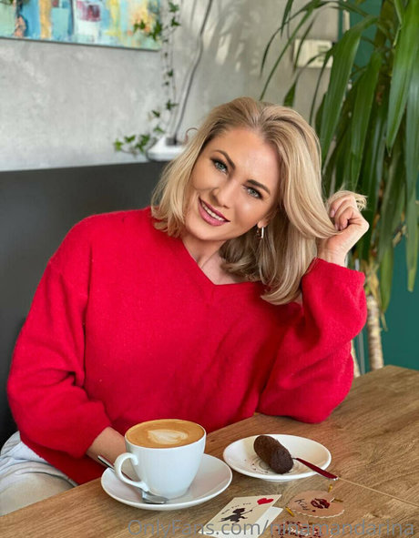 xmommynina OnlyFans-Model