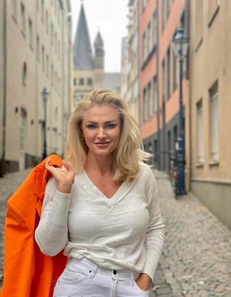 xmommynina OnlyFans-Fotos