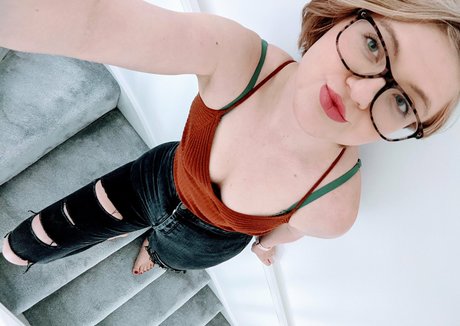 ragemaidenfree OnlyFans Leak