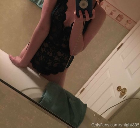 snight827 OnlyFans nackte Brüste