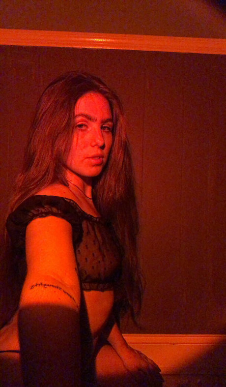 Kelboxo Nacktpornos auf OnlyFans