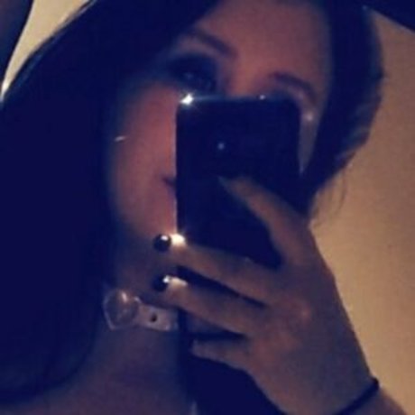 xxxglowyxxx Leaked OnlyFans Bilder