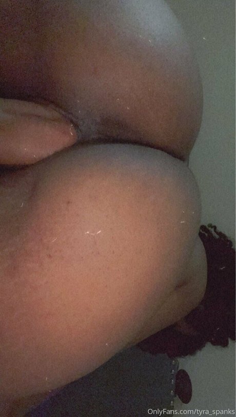 tyra spanks OnlyFans-Inhalte