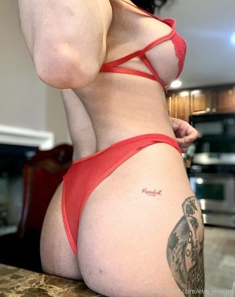 Eva Maxim OnlyFans Sex geleakt