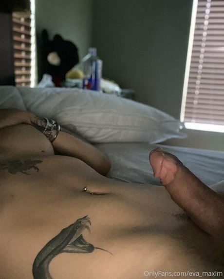 Eva Maxim OnlyFans geleakte Brüste