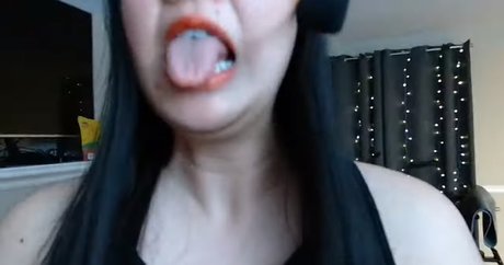 Xraygirl Unzensiert OnlyFans