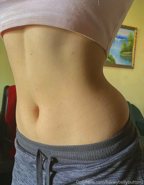 honeybellybutton2 OnlyFans Nackt Content