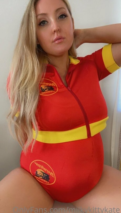 milkykittykate Leaked OnlyFans Bilder