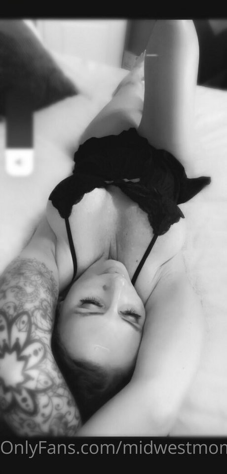 midwestmomfree Nackt auf OnlyFans