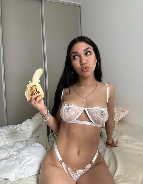 Shantal Sky OnlyFans Nacktbilder