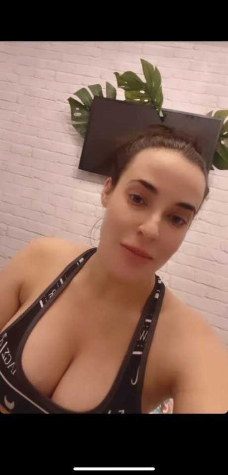 Stephanie Davis OnlyFans-Bilder