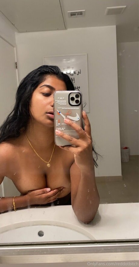 Reddotbitch OnlyFans-Leak