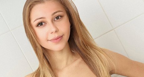 sarahisizzu OnlyFans-Leak