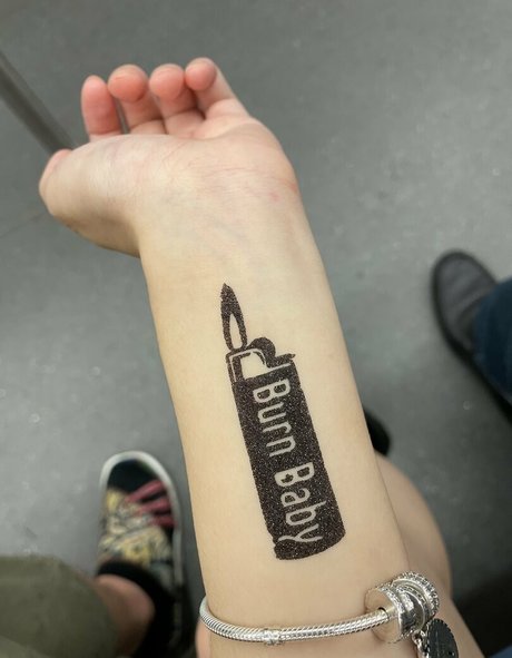 kimbyx OnlyFans Pornografie