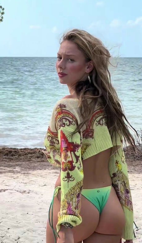 Ester Exposito Neue OnlyFans Leaks