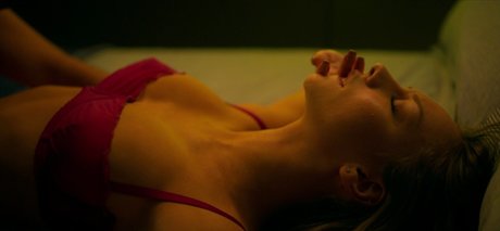 Ester Exposito OnlyFans-Leaks