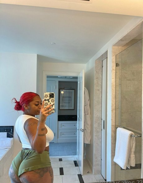 Nevvycakes XXX OnlyFans