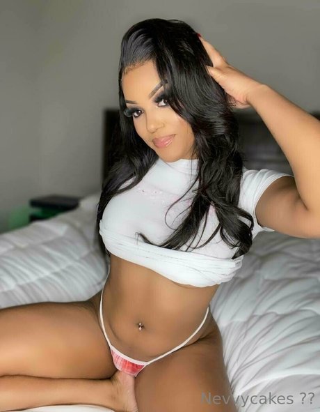 Nevvycakes Bilder OnlyFans