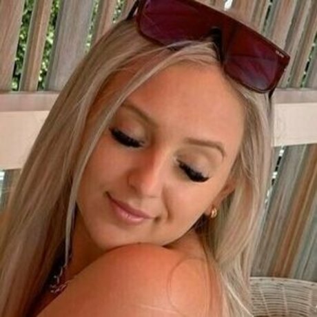 i am ellie Nacktbilder von OnlyFans geleakt